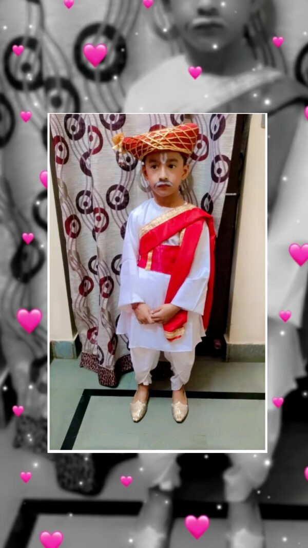 Bal Gangadhar Tilak Fancy Dress